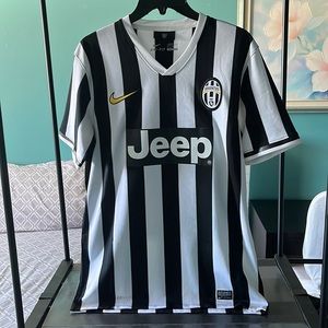 Authentic Nike Juventus 2013-2014 Jersey (M)